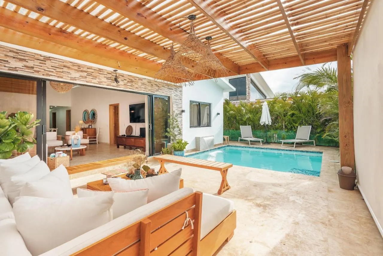 Charming Villa With Private Pool In Juan Dolio